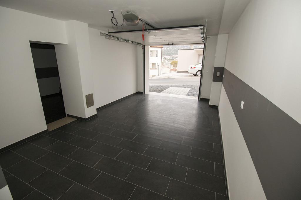 Lct Apartment Laura Omiš Esterno foto